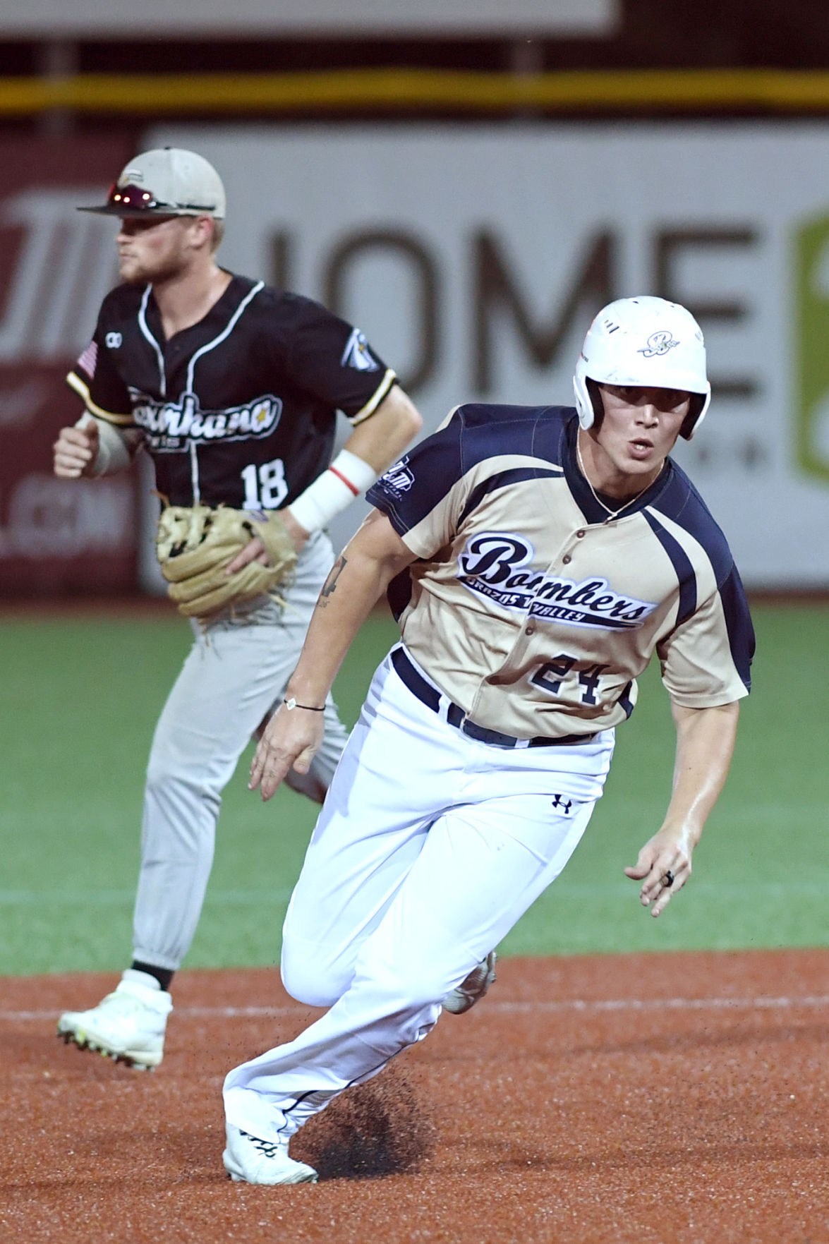 Brazos Valley Bombers vs. Texarkana Twins